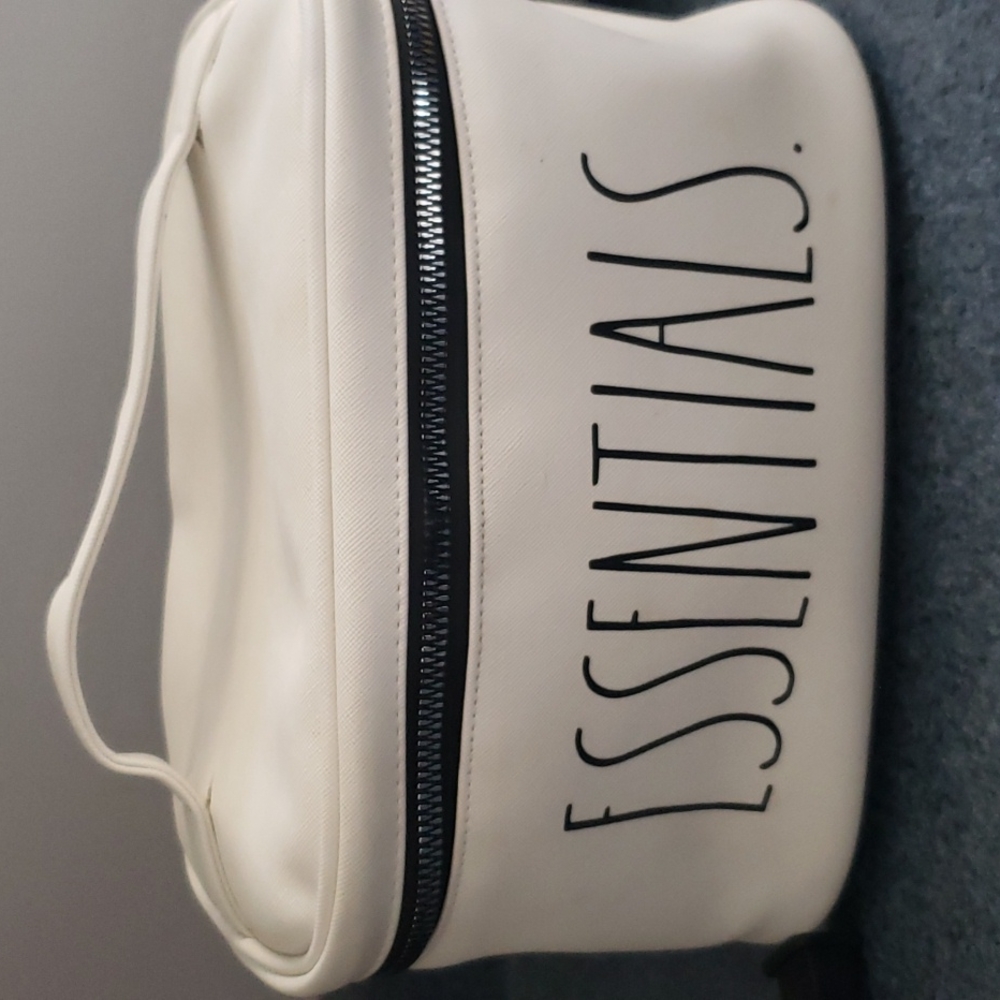 Rae Dunn Essentials Bag